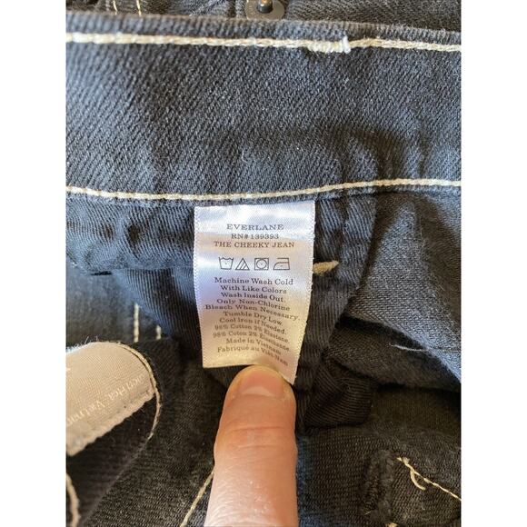 EVERLANE The Original Cheeky Straight Leg Jean Womens 33 Crop Black Wash 90s - Picture 11 of 13